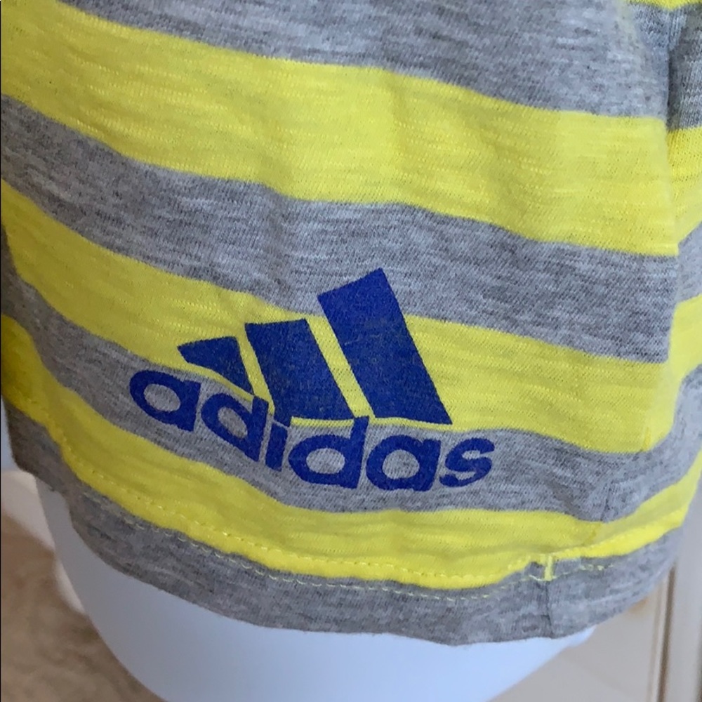 Adidas work out top - Picture 2 of 4